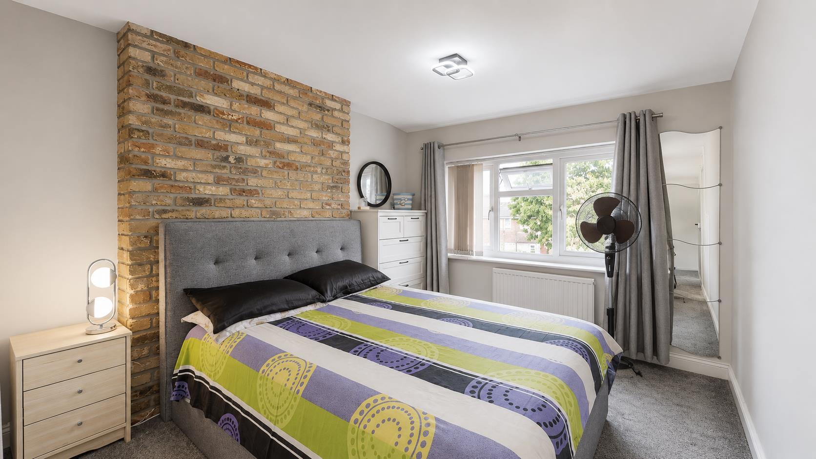 Masefield Grove, Bletchley